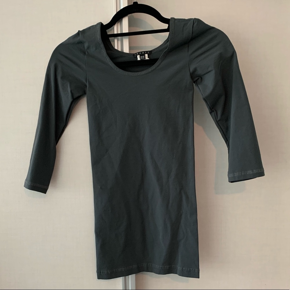 Theory one size second skin top